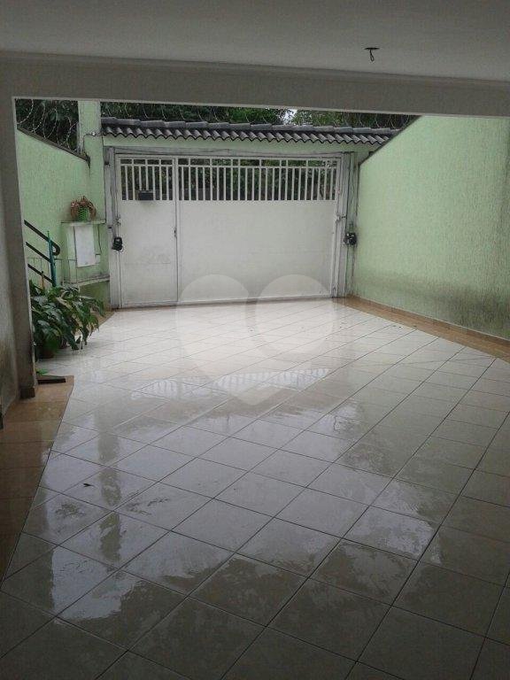 Sobrado à venda com 5 quartos, sendo 4 suítes, em Horto, São Paulo, SP