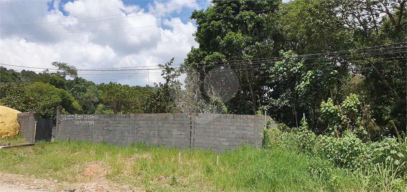 Chácara à venda com 2 quartos em Serra da Cantareira, Mairiporã, SP