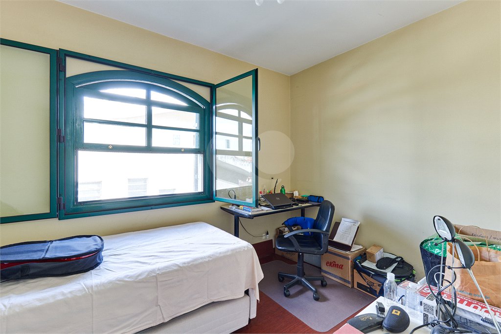 Sobrado à venda com 3 quartos, sendo 1 suíte, em Jardim Prudência, São Paulo, SP