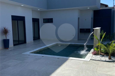 Casa à venda com 3 suítes no condomínio Residencial Maria Dulce, Indaiatuba - SP
