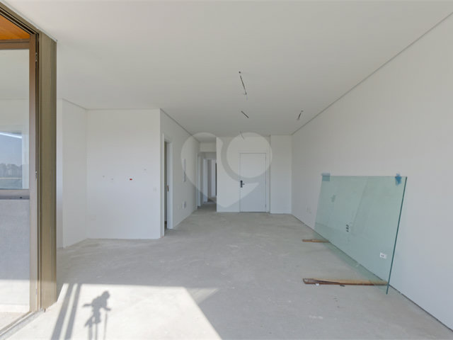 Apartamento à venda com 3 quartos, sendo 2 suítes,  em Itaim Bibi, São Paulo, SP