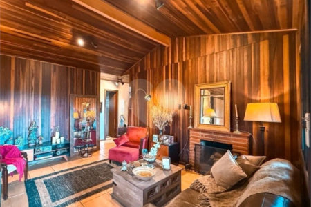 Casa à venda com 3 quartos, sendo 1 suíte,  em Chácara São João, Carapicuíba, SP