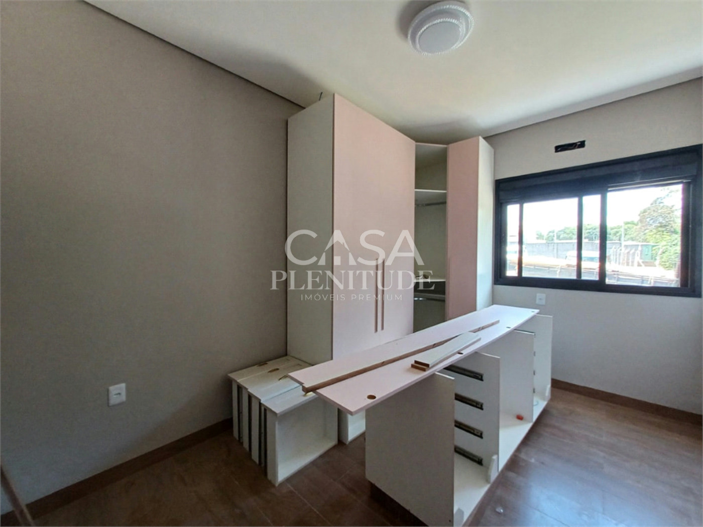 Casa em condomínio à venda com 3 quartos, sendo 1 suíte, em Jardim Residencial Villagio Ipanema I, Sorocaba, SP