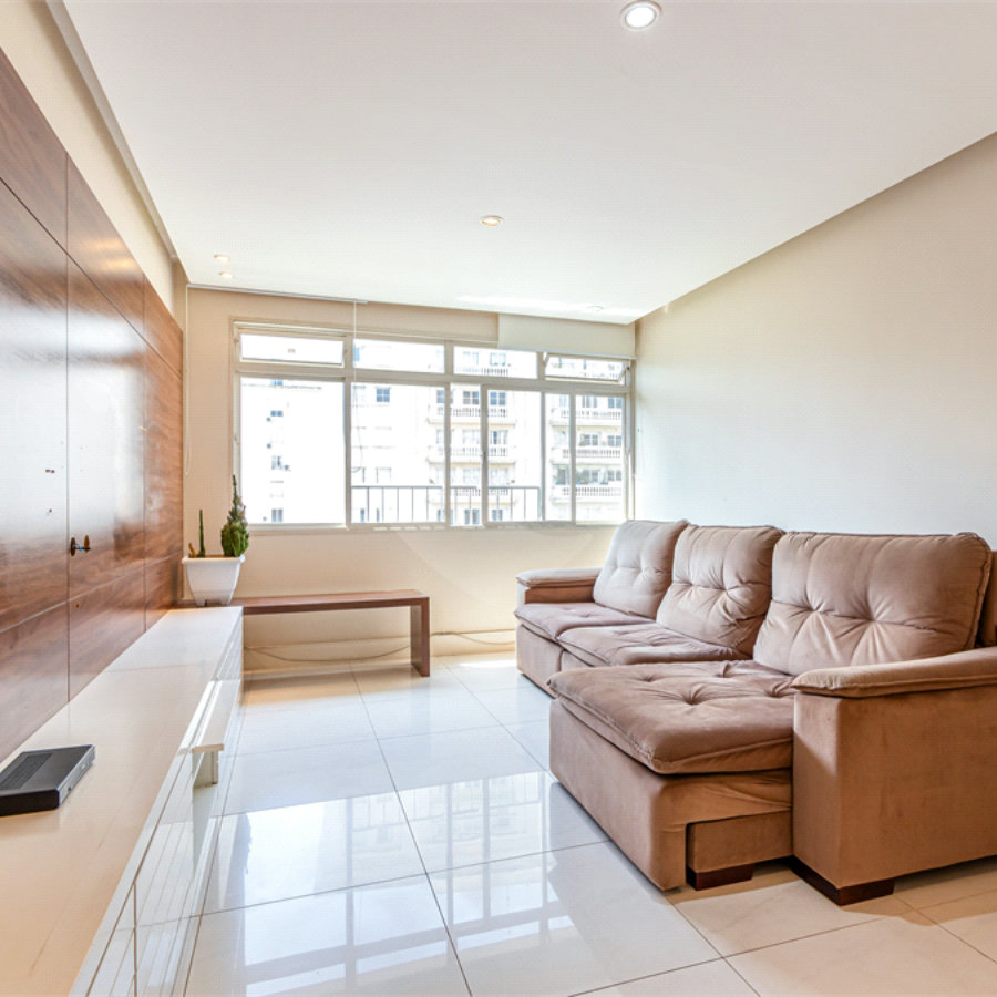 Apartamento à venda com 3 quartos, sendo 1 suíte, em Itaim Bibi, São Paulo, SP