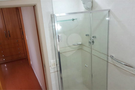 Apartamento à venda com 3 quartos, sendo 1 suíte, em Alto da Lapa, São Paulo, SP