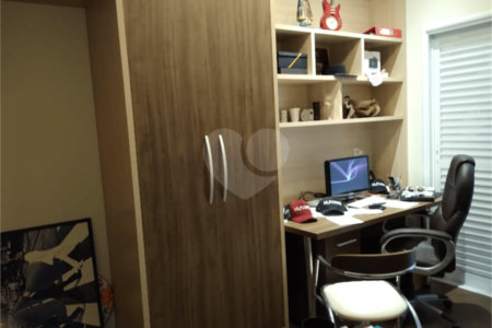 Casa à venda com 3 quartos, sendo 1 suíte, no condomínio Jd Portal de Itaici, Indaiatuba - SP