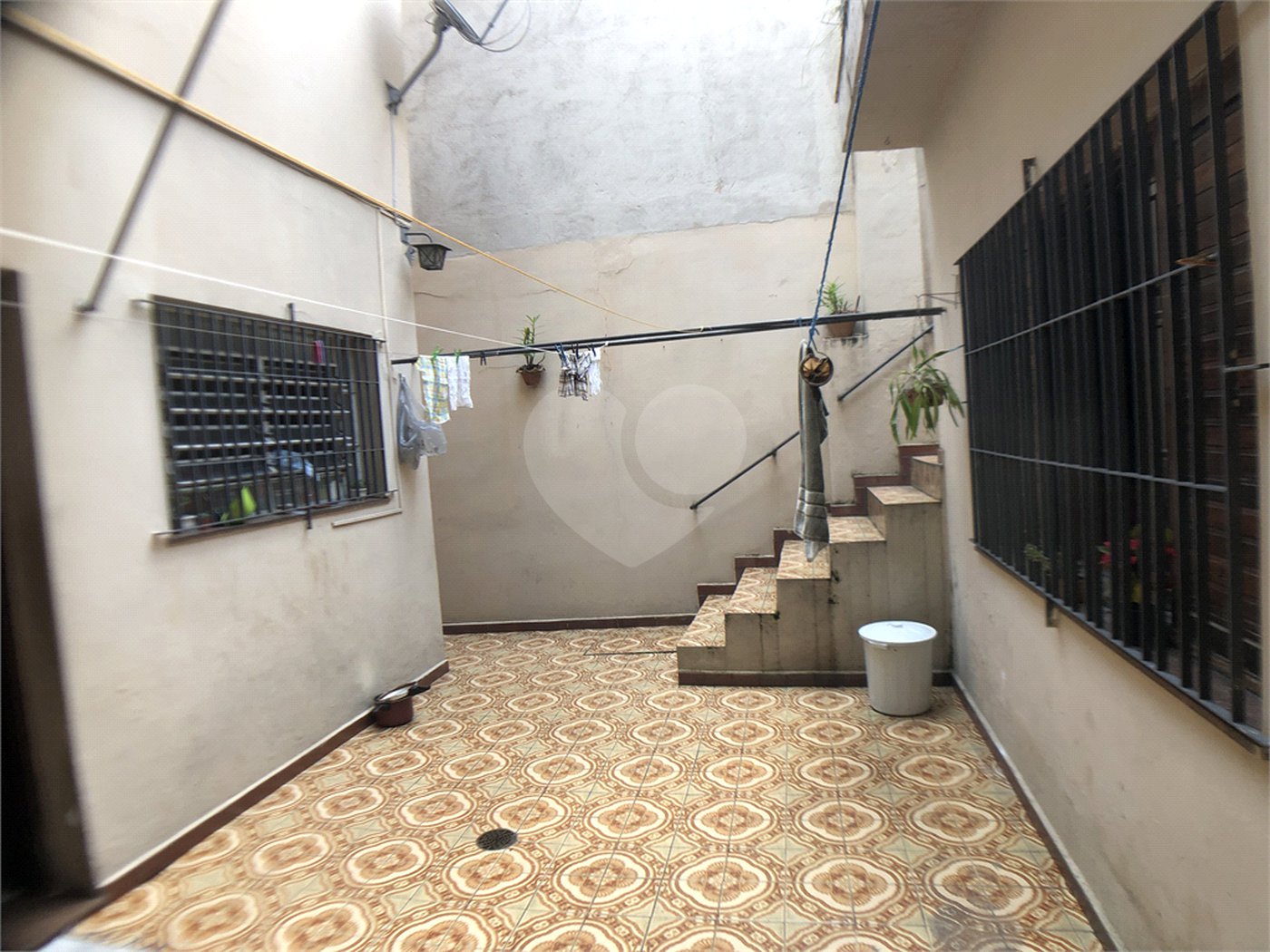 Sobrado à venda com 3 quartos em Água Fria, São Paulo, SP