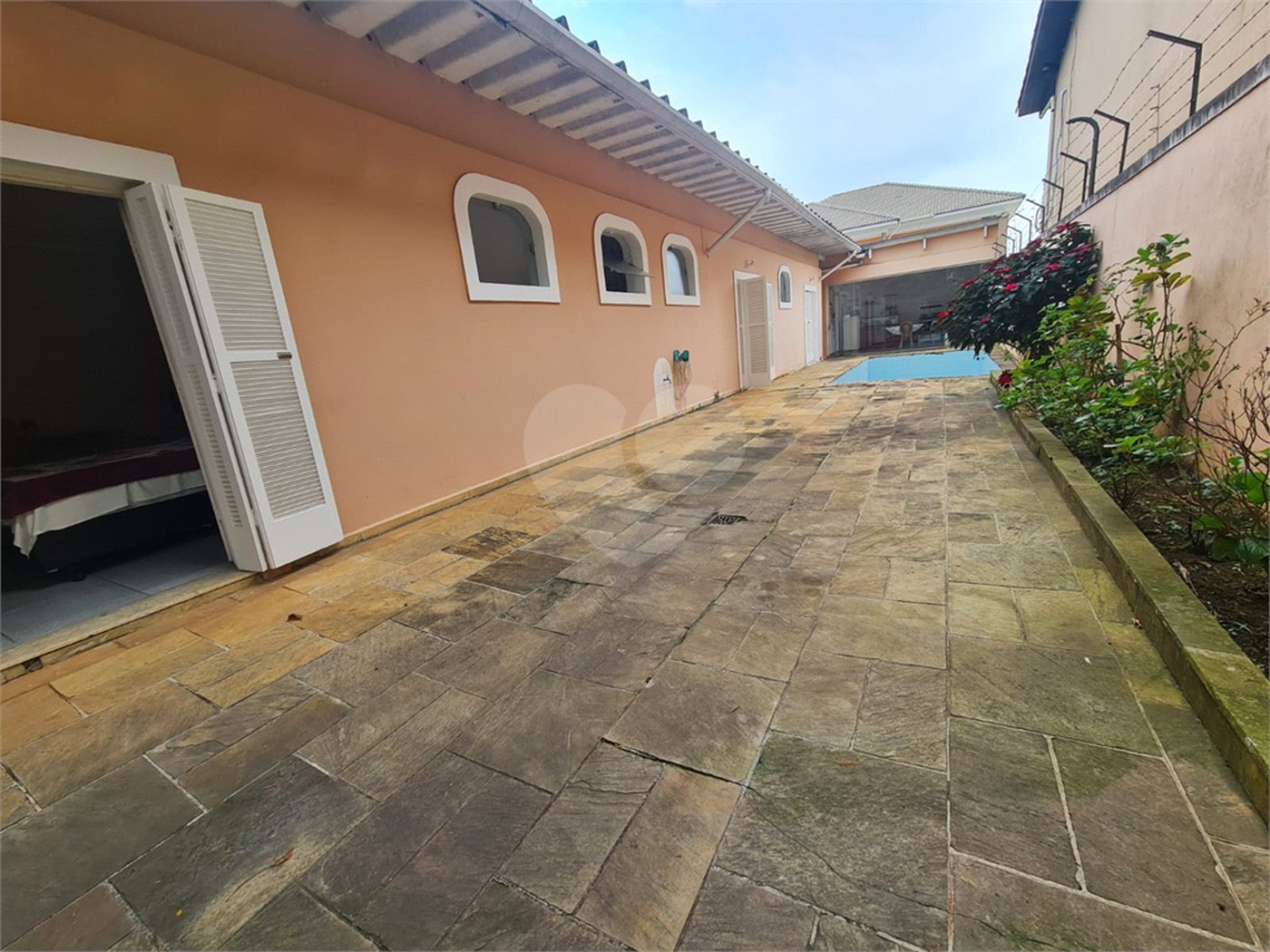 Casa Térrea à venda com 4 suítes em Interlagos, São Paulo, SP