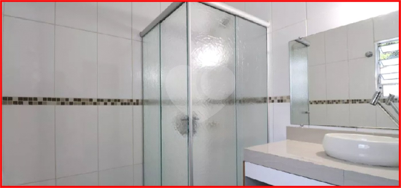 Sobrado à venda com 2 quartos, sendo 1 suíte,  em Água Branca, São Paulo, SP
