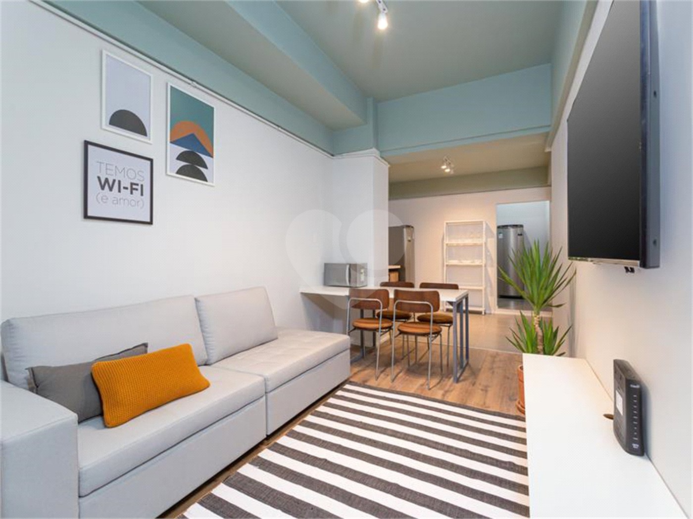 Apartamento à venda com 4 quartos, sendo 1 suíte, em Pinheiros, São Paulo, SP