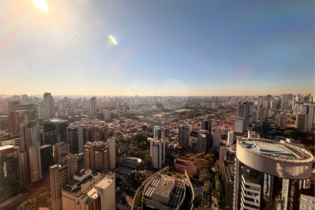 Apartamento para alugar com 3 suítes em Brooklin, São Paulo, SP