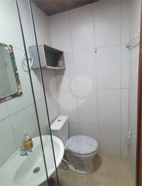 Casa à venda com 3 quartos, sendo 1 suíte, em Ogiva, Cabo Frio, RJ