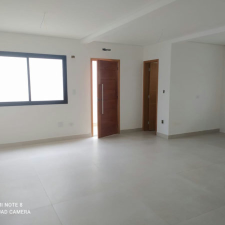 Sobrado com 3 dormitórios à venda, 107 m² por R$ 825.000,00 - Estuário - Santos/SP