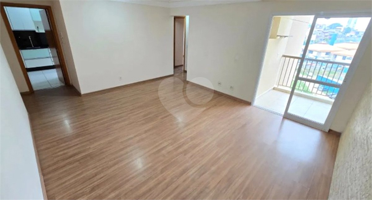 Apartamento à venda com 3 quartos, sendo 1 suíte, em Jardim Nova Taboão, Guarulhos, SP