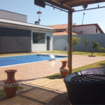Casa à venda com 3 quartos, sendo 1 suíte, no condomínio Village da Serra, Araçoiaba da Serra - SP