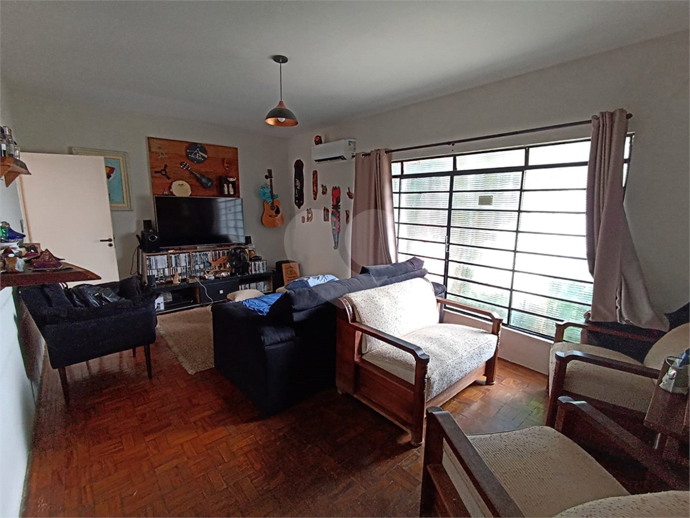Casa à venda com 3 quartos, sendo 1 suíte,  em Jardim Itália, Itapetininga, SP