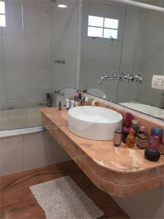 Casa à venda com 4 quartos, sendo 3 suítes, no condomínio Residencial Nova Cantareira, São Paulo - SP