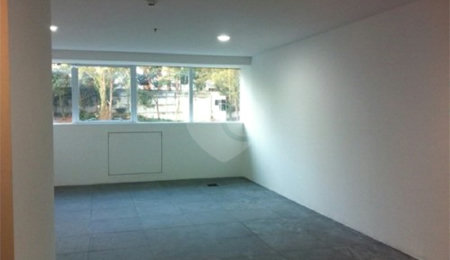 Sala à venda em Jardim Caboré, São Paulo, SP
