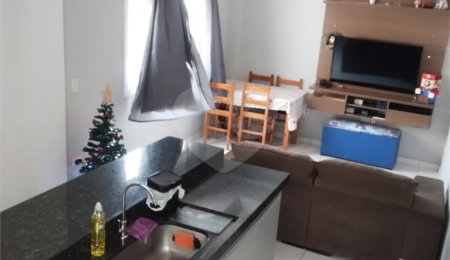 Apartamento à venda com 2 quartos em Maracanã, Praia Grande, SP