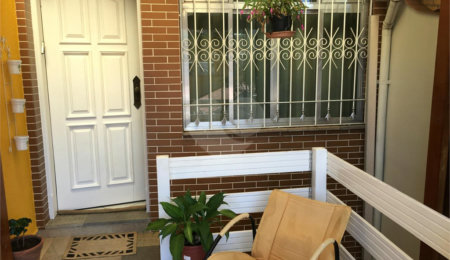 Sobrado à venda com 2 quartos em Tremembé, São Paulo, SP