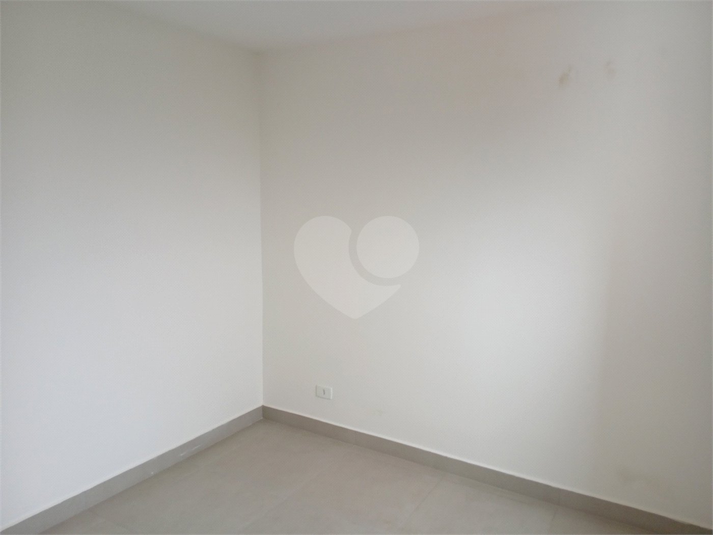 Apartamento à venda com 1 quarto em Vila dos Remédios, São Paulo, SP