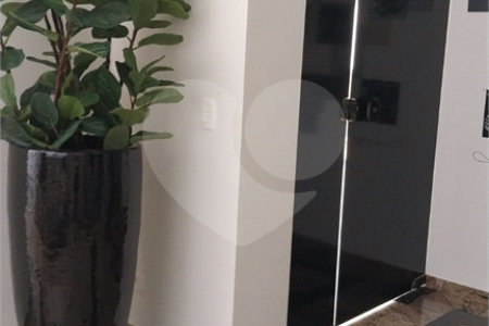Apartamento à venda ou para alugar com 5 quartos, sendo 3 suítes, em Tatuapé, São Paulo, SP