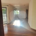 Apartamento à venda com 3 quartos, sendo 1 suíte, em Vila Paulicéia, São Paulo, SP