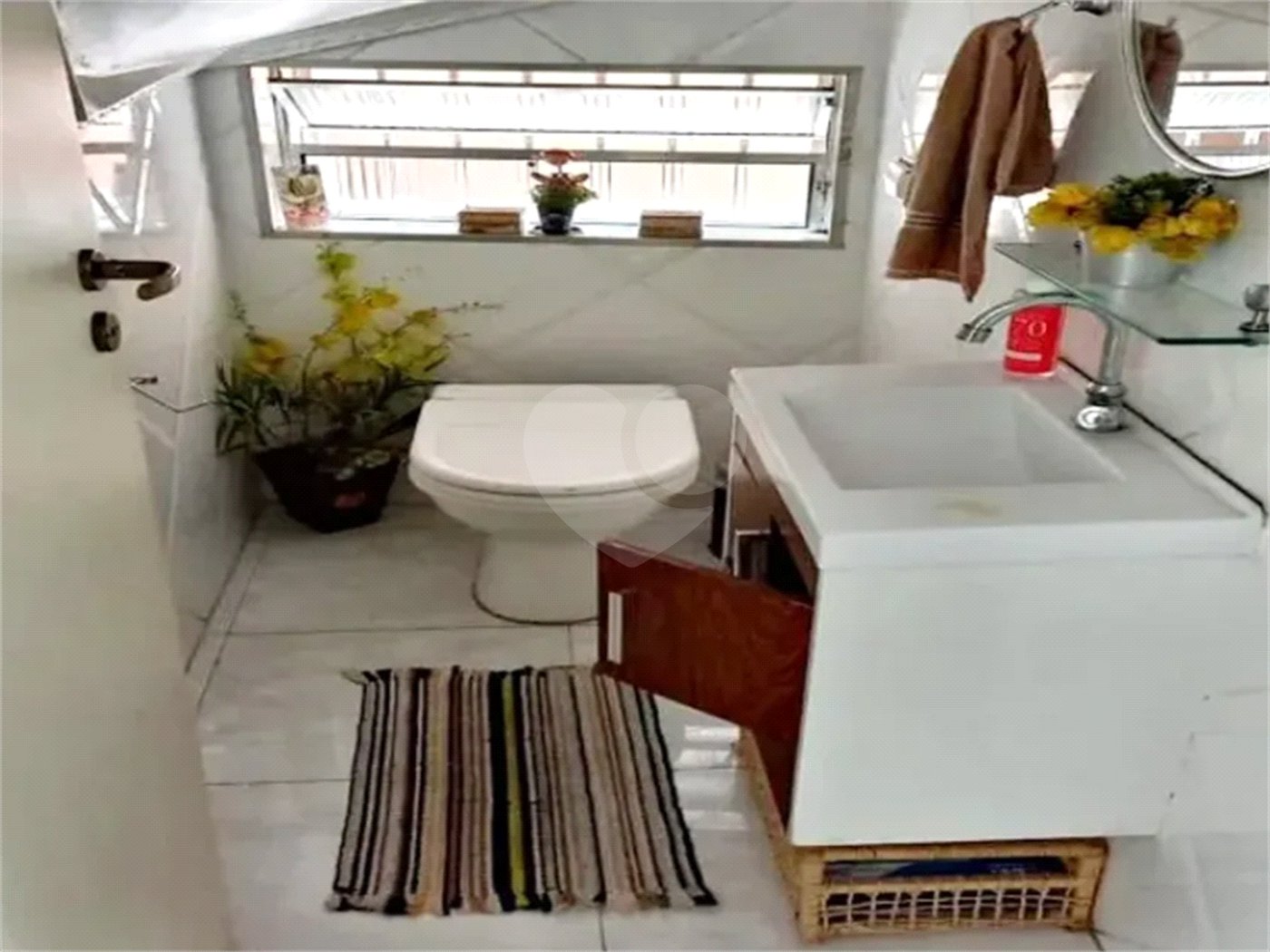 Sobrado à venda com 3 quartos, sendo 1 suíte,  em Vila Palmeiras, São Paulo, SP