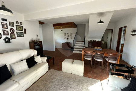 CASA CONDOMINIO DAMHA II