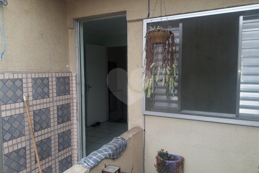 Sobrado à venda com 2 quartos em Tremembé, São Paulo, SP