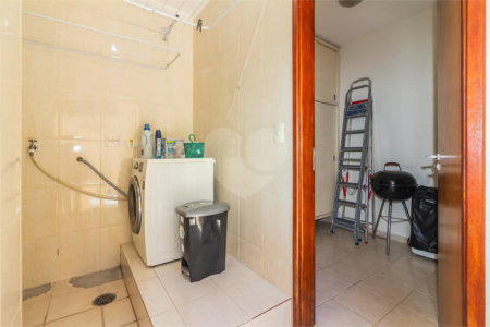 Sobrado à venda com 3 quartos, sendo 1 suíte, em Jardim Franca, São Paulo, SP