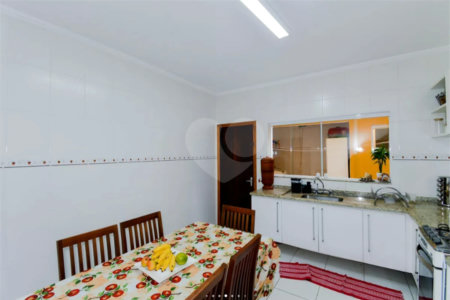 Casa à venda com 3 quartos em Vila Milton, Guarulhos, SP