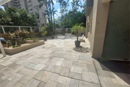 Apartamento à venda com 3 quartos, sendo 1 suíte, em Vila Cordeiro, São Paulo, SP