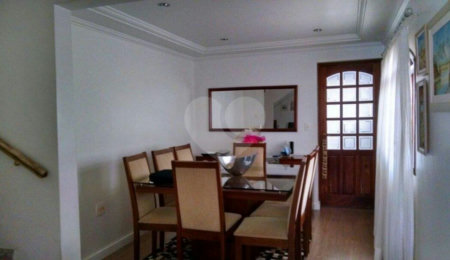 Casa de Vila à venda com 3 quartos, sendo 1 suíte, em Vila Aurora (zona Norte), São Paulo, SP