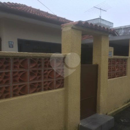 Casa à venda com 4 quartos, sendo 1 suíte, em Vila Vitório Mazzei, São Paulo, SP
