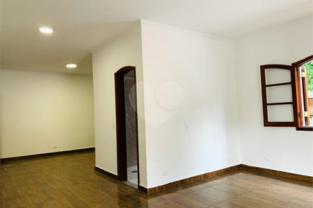 Casa à venda com 4 suítes em Interlagos, São Paulo, SP