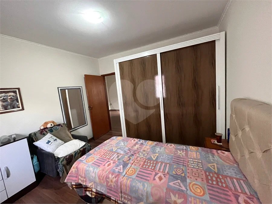 Casa com 367m², 3 dormitórios, 9 vagas, à venda na Vila Santa Teresa - Sto André.