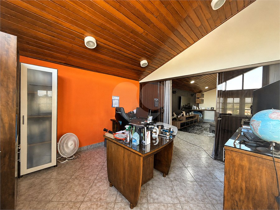 Casa à venda com 5 suítes no condomínio Parque Village Castelo, Itu - SP