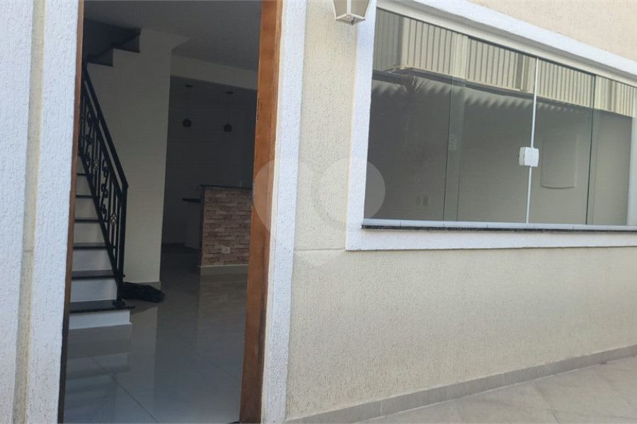 Casa à venda ou para alugar com 2 suítes no condomínio Santa Teresinha, São Paulo - SP
