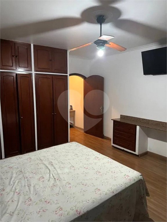 Sobrado à venda com 3 quartos, sendo 1 suíte, em Parque Edu Chaves, São Paulo, SP