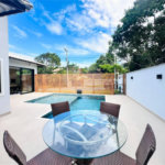 Casa à venda com 6 quartos, sendo 4 suítes,  em Caravelas, Armação dos Búzios, RJ