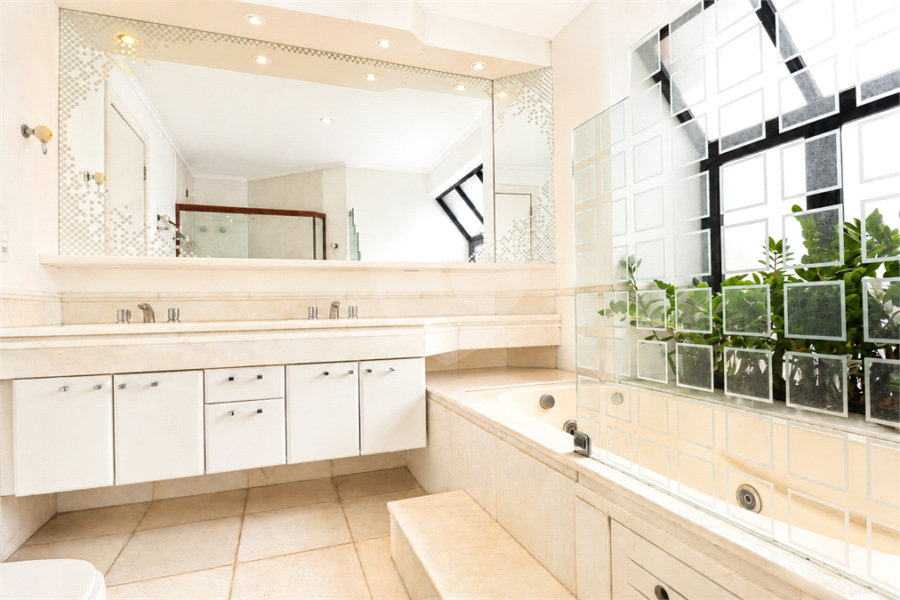 Apartamento à venda ou para alugar com 4 suítes em Santana, São Paulo, SP