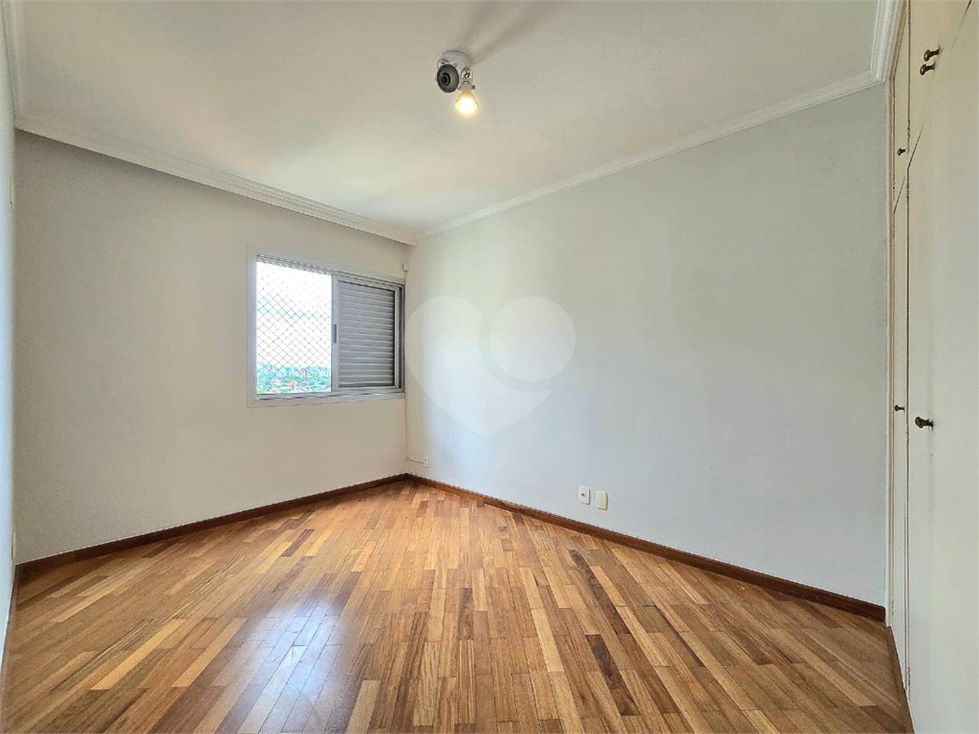 Apartamento à venda com 2 quartos, sendo 1 suíte, em Saúde, São Paulo, SP