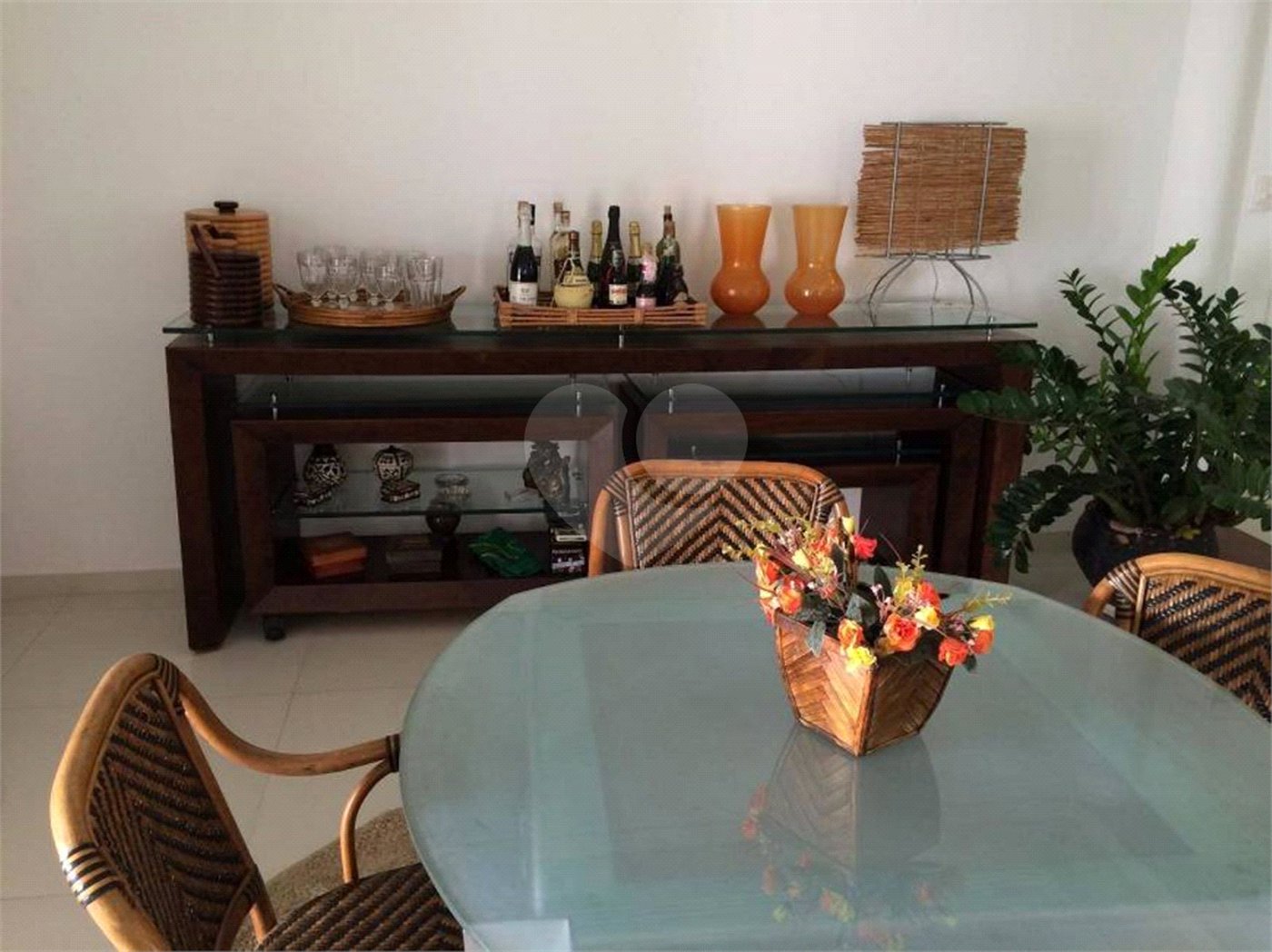 Casa à venda com 3 suítes no condomínio Residencial Jardim Paulista I, Vinhedo - SP