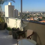 Apartamento à venda com 3 quartos, sendo 1 suíte, em Conjunto Residencial Trinta e Um de Março, São José dos Campos, SP
