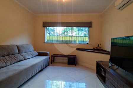 Sobrado à venda com 3 quartos, sendo 1 suíte, em Ipiranga, São Paulo, SP