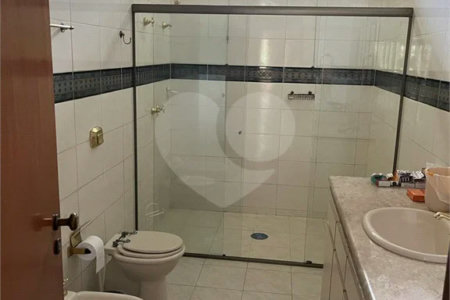 Casa à venda com 6 quartos, sendo 3 suítes, em Chácara Malota, Jundiaí, SP