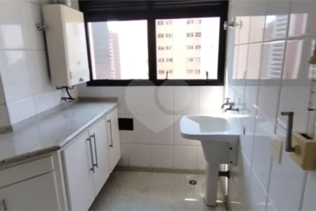 Apartamento à venda com 3 quartos, sendo 1 suíte, em Vila Gomes Cardim, São Paulo, SP