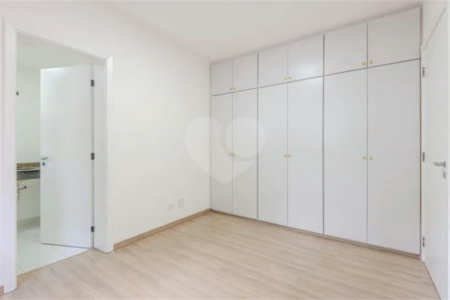 Apartamento à venda com 3 suítes em Real Parque, São Paulo, SP
