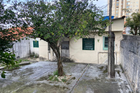 Terreno à venda com 3 quartos no Centro, Poá, SP